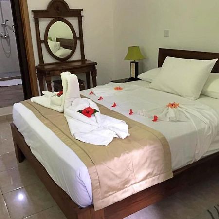 Acquario Guesthouse Anse Volbert Village Εξωτερικό φωτογραφία