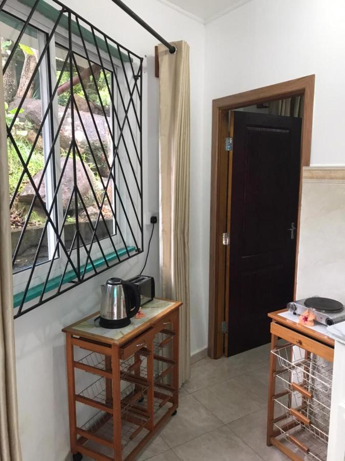 Acquario Guesthouse Anse Volbert Village Εξωτερικό φωτογραφία
