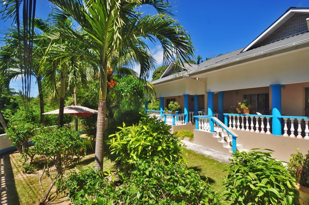 Acquario Guesthouse Anse Volbert Village Εξωτερικό φωτογραφία