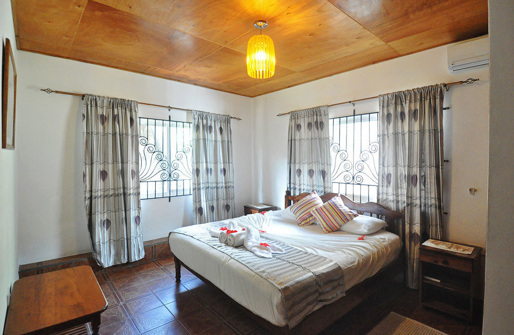 Acquario Guesthouse Anse Volbert Village Εξωτερικό φωτογραφία