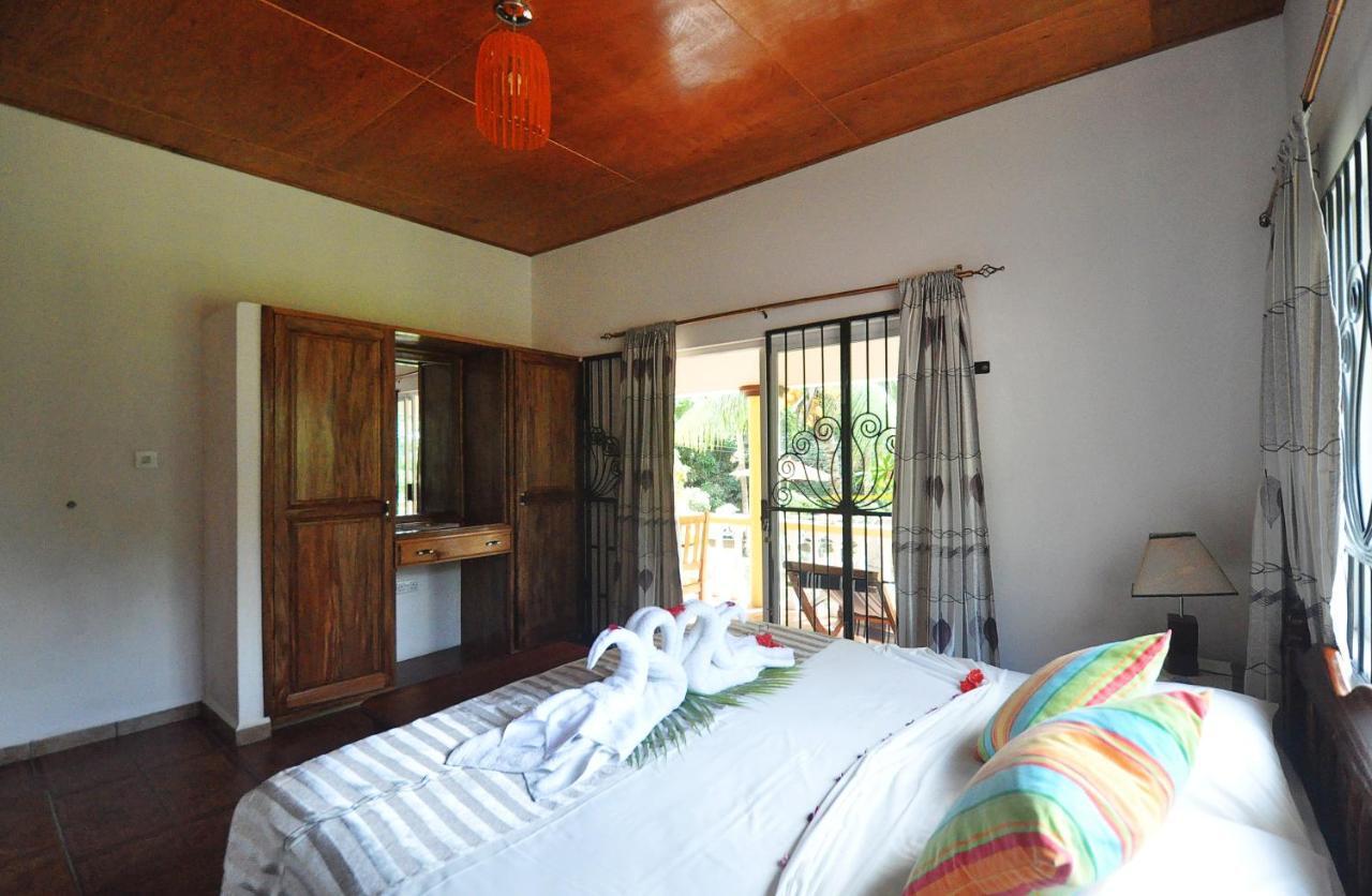 Acquario Guesthouse Anse Volbert Village Εξωτερικό φωτογραφία