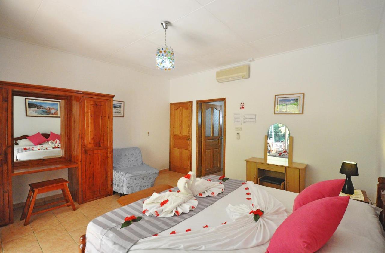 Acquario Guesthouse Anse Volbert Village Εξωτερικό φωτογραφία