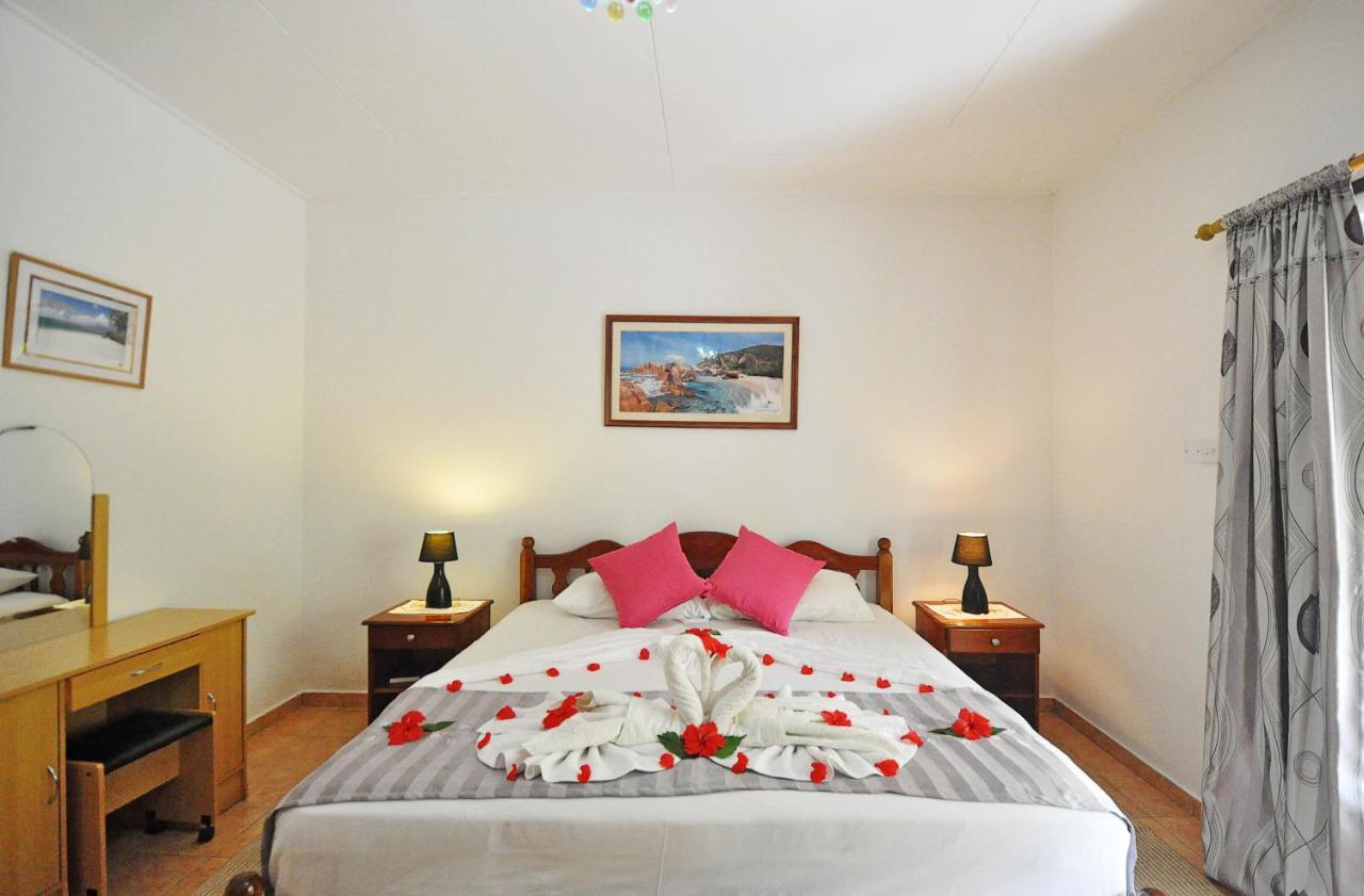Acquario Guesthouse Anse Volbert Village Εξωτερικό φωτογραφία