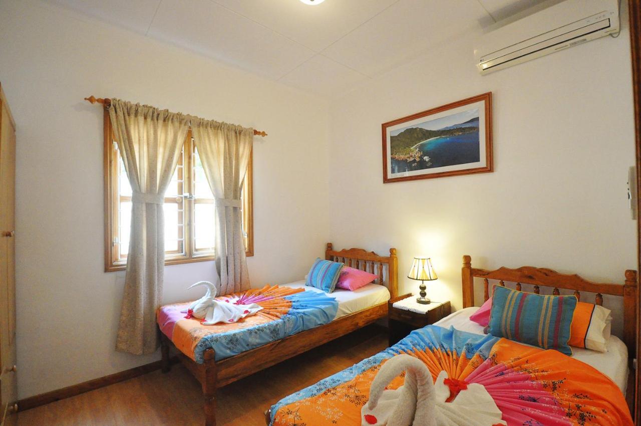 Acquario Guesthouse Anse Volbert Village Εξωτερικό φωτογραφία