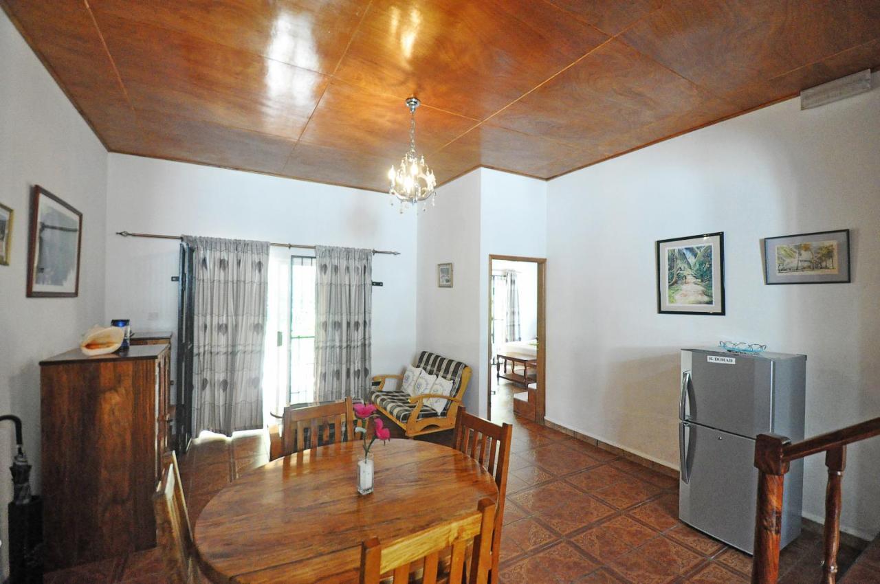 Acquario Guesthouse Anse Volbert Village Εξωτερικό φωτογραφία